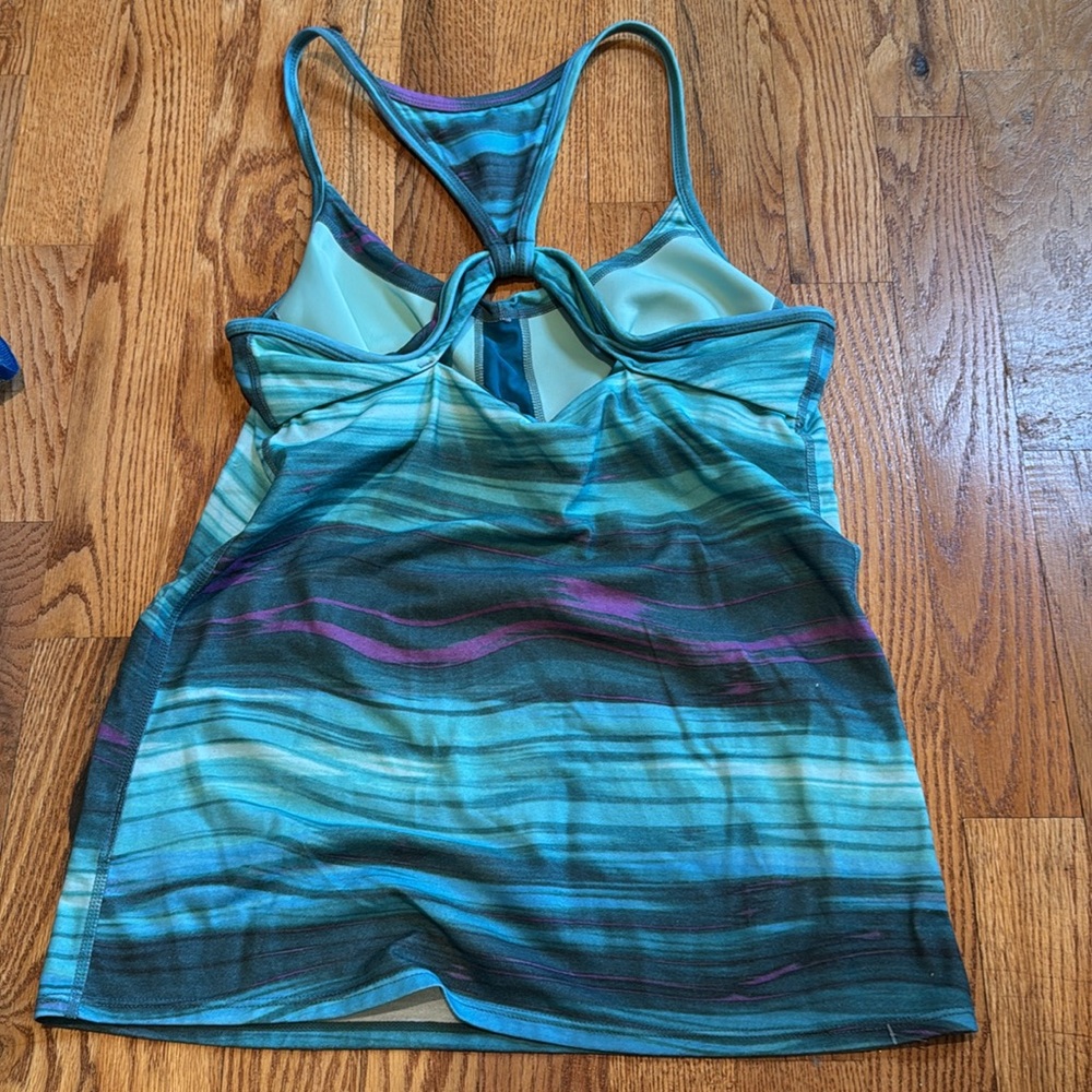 Marmot blue/teal tank top size small - Picture 4 of 4